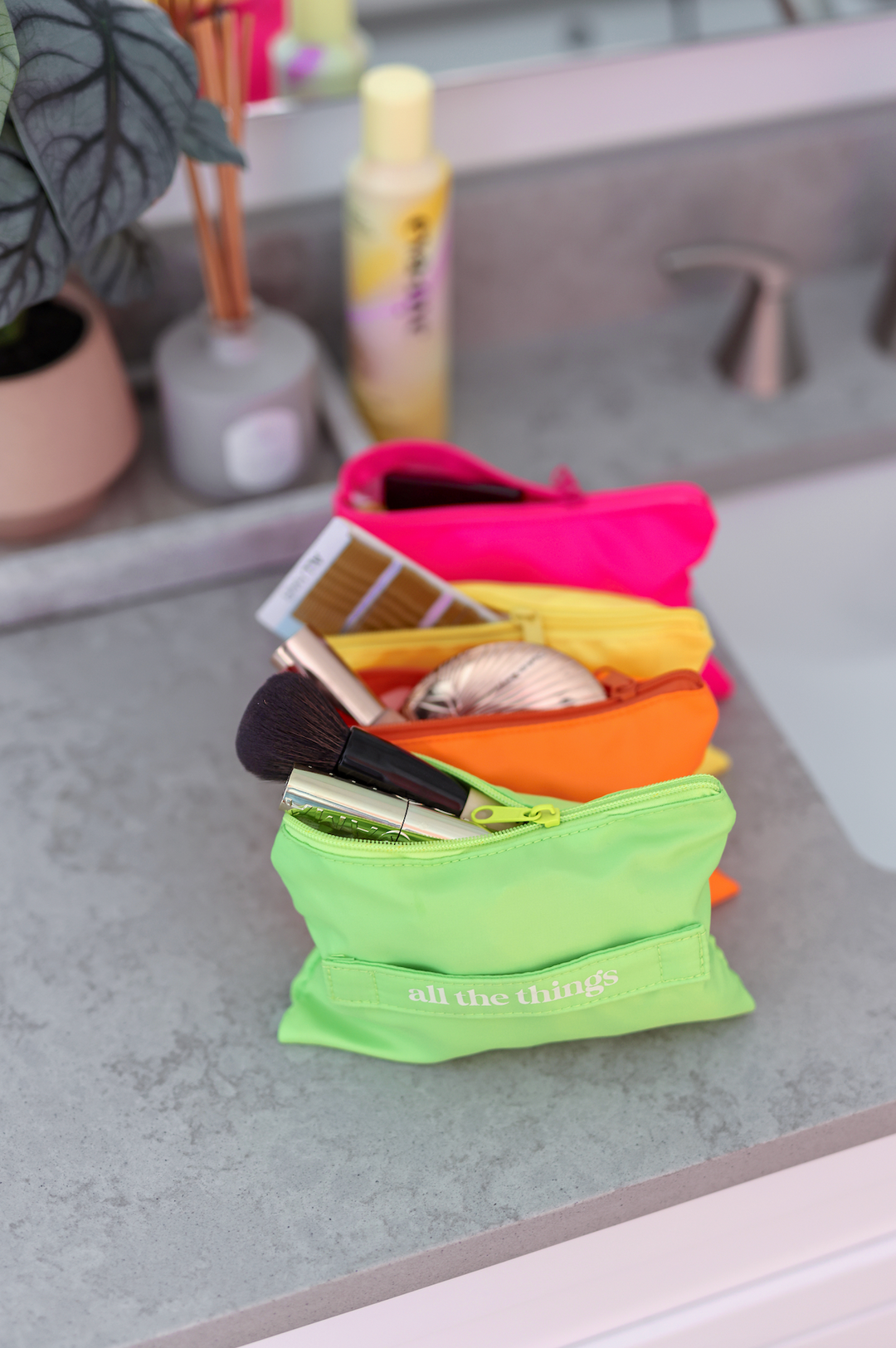 Expandable Organizer - All The Things