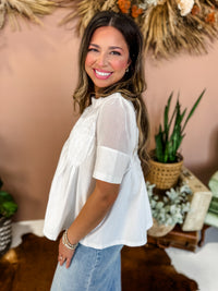 Kelli Lace Short Sleeve Top