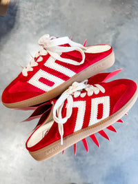 Easter W26 Velvet Red Milk