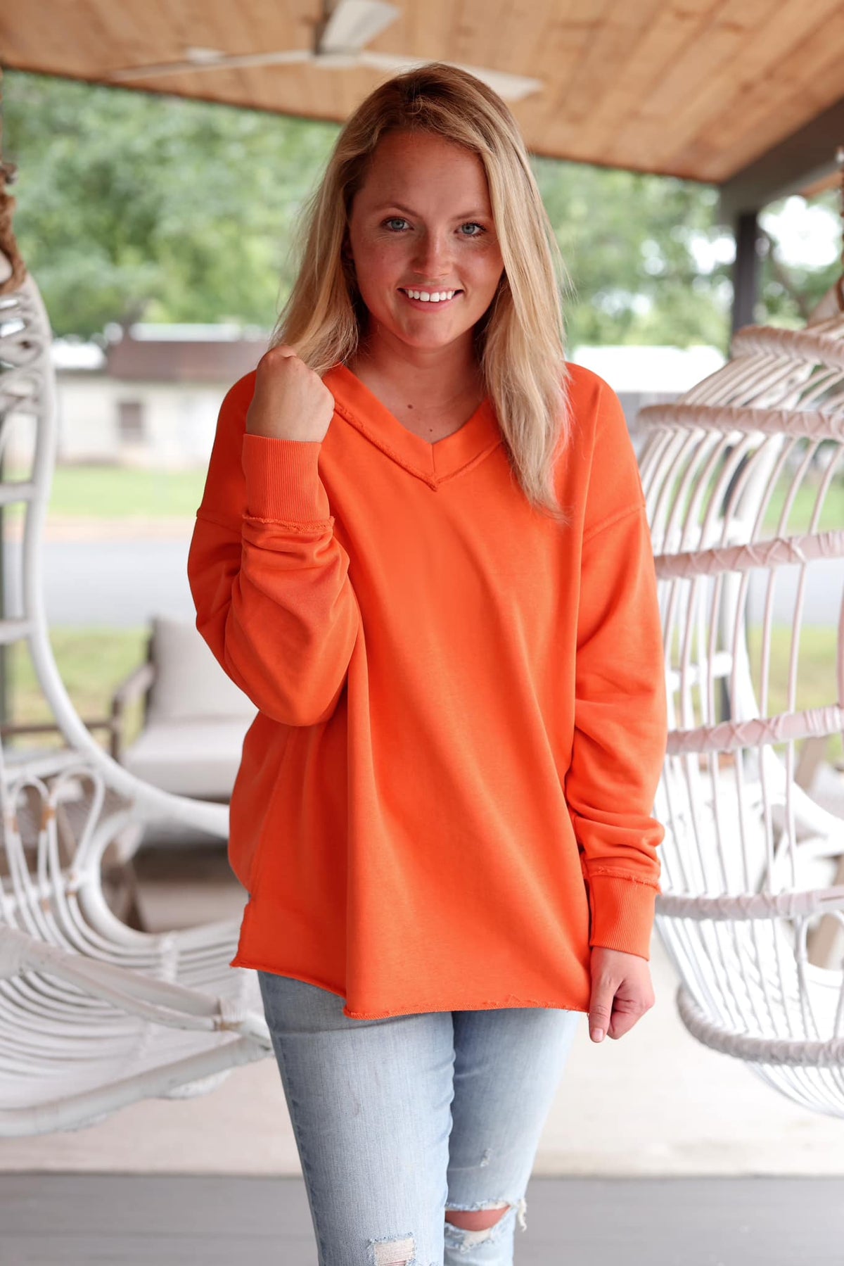 Oversized V-Neck Pullover - Long Sleeve - 5 Colors