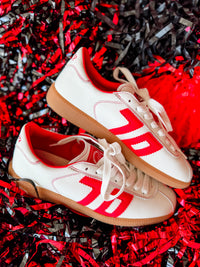 Shelly White Red