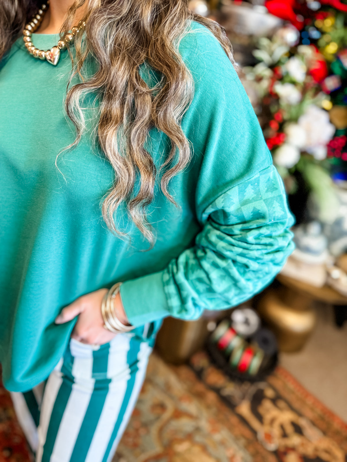 Day Off Top Holiday Tree Green