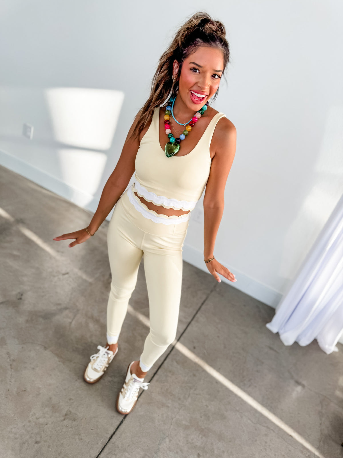 Butter Scallop Top