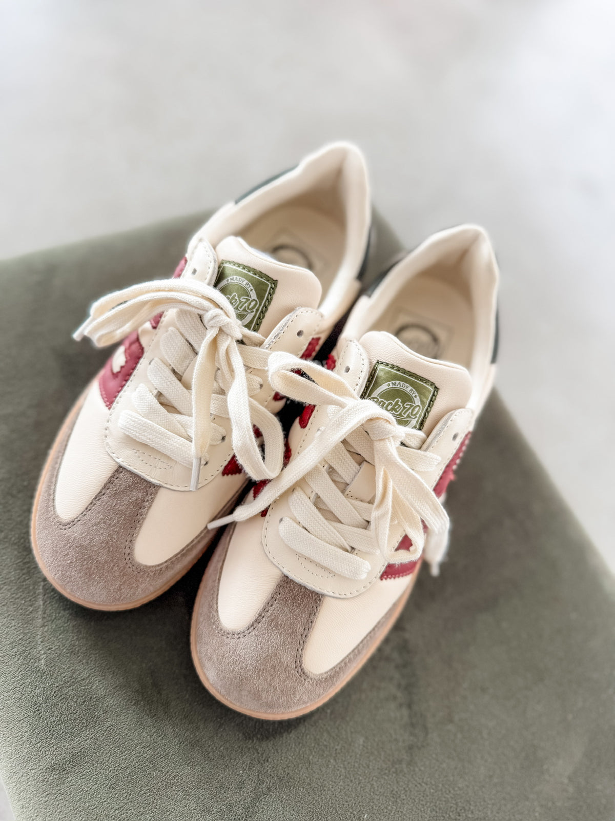Cloud W26 Butter Wine Back 70