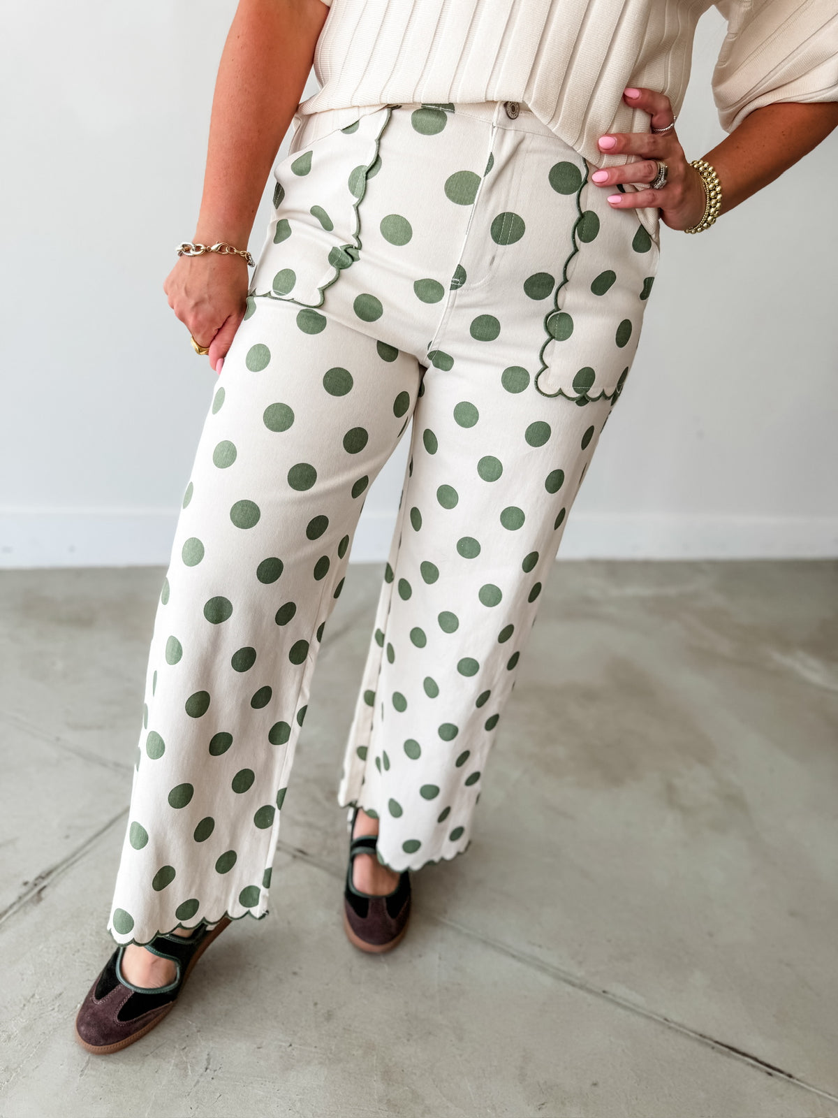 Rhonda Dot Olive Scallop Pants