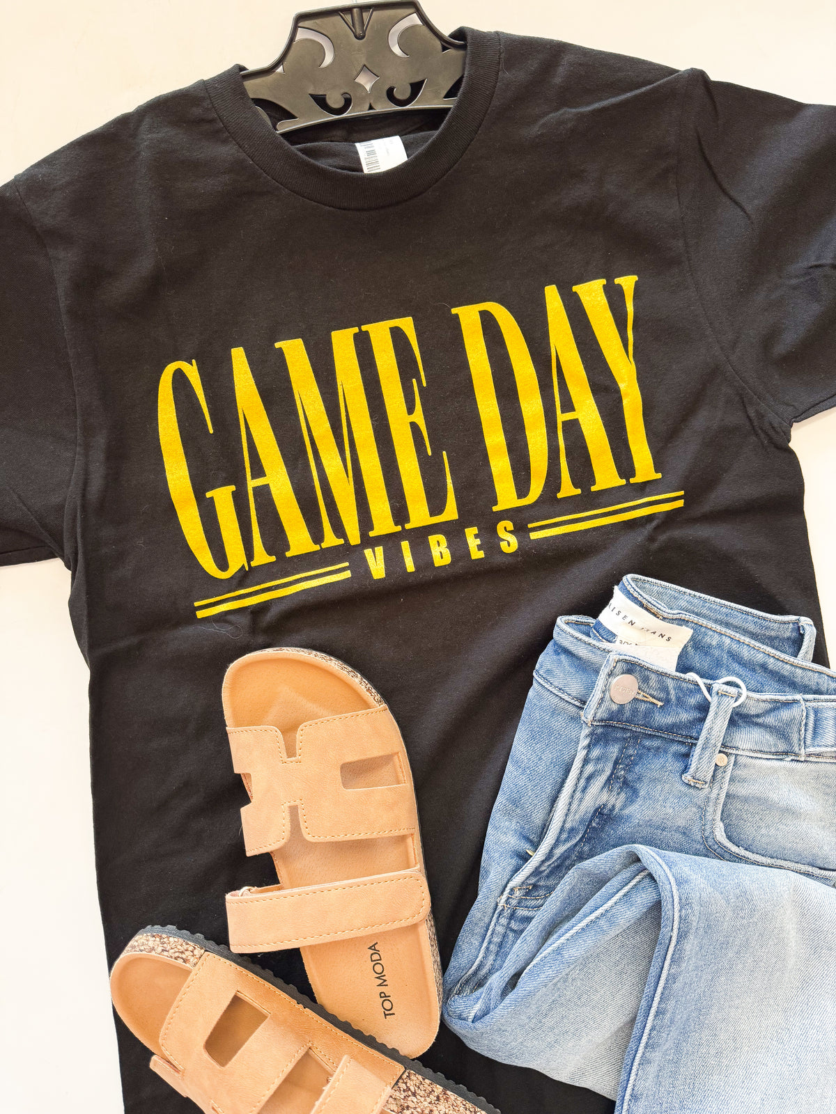 Game Day Vibes Tee - 5 COLORS