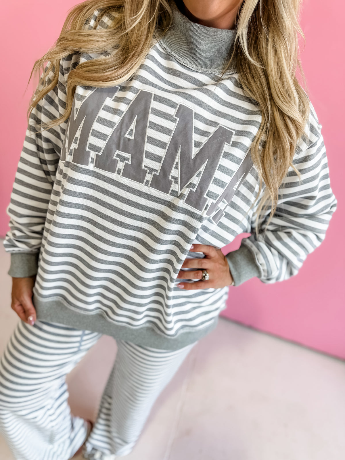 Mama Mockneck