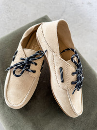 Petra Natural Shoes