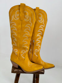 THE FAYE BOOT 2 COLORS