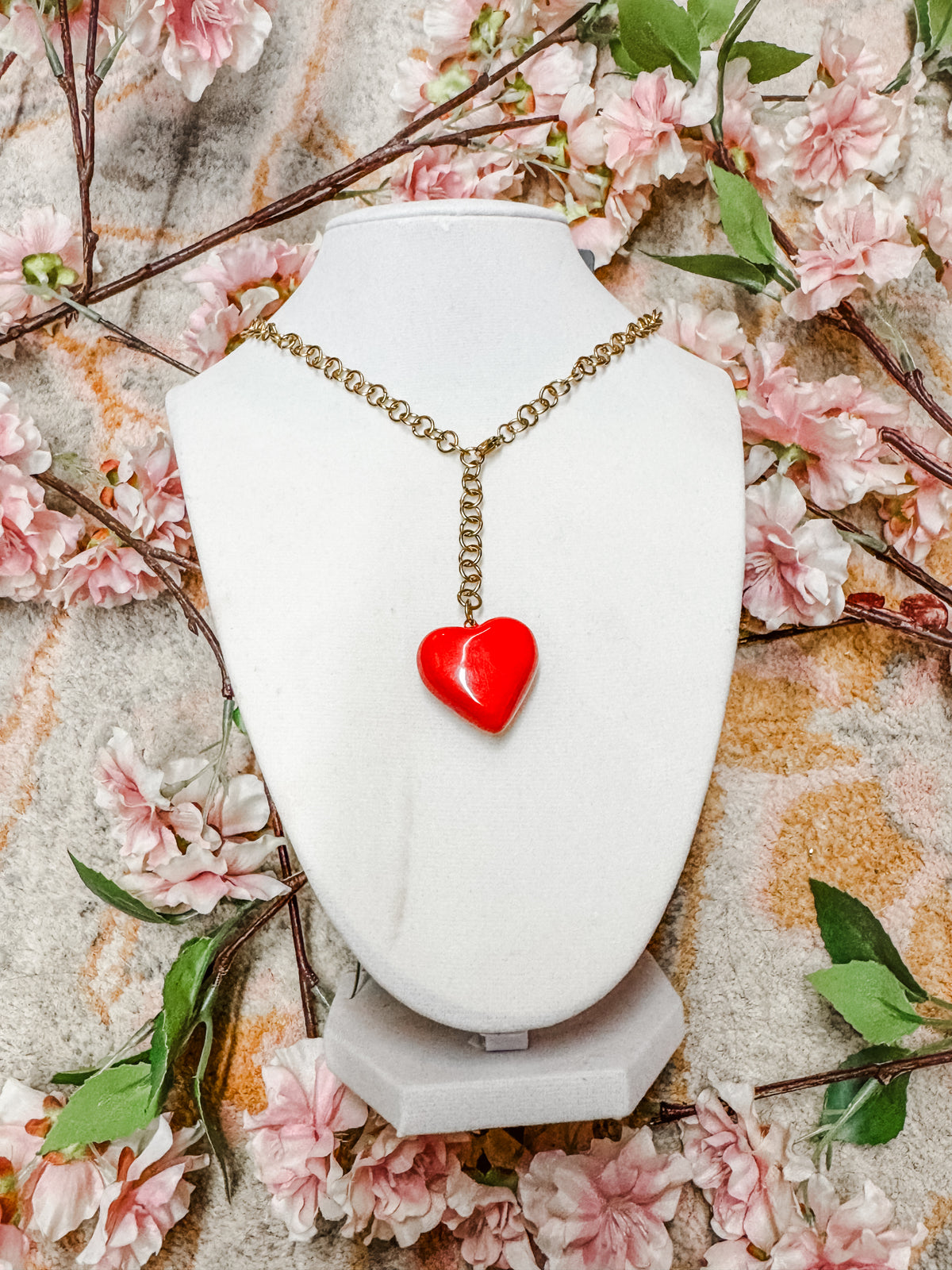 Amour The Heart Pendant Necklace