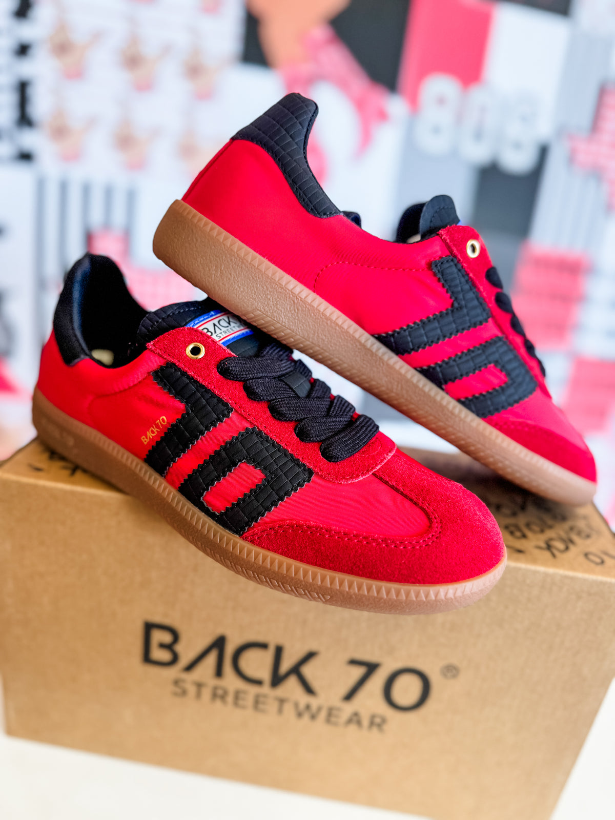 RED BLACK GHOST BACK 70s