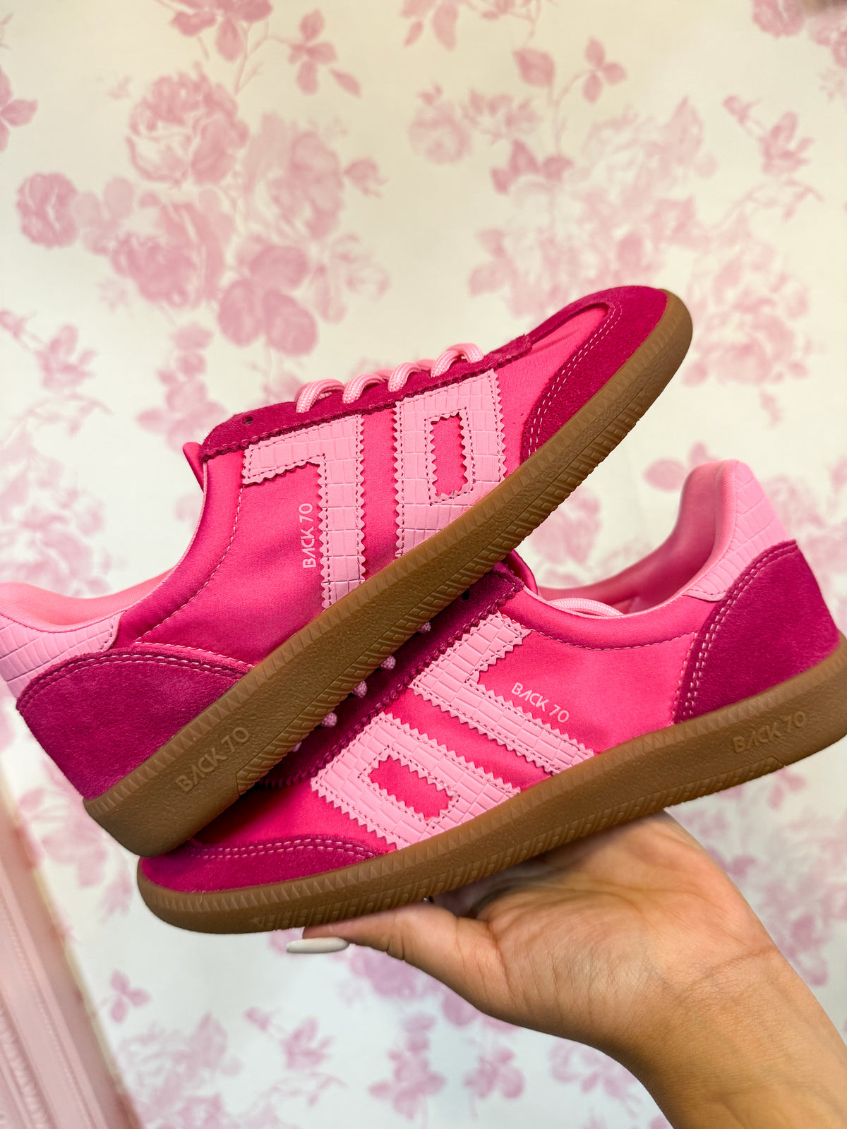 Ghost C26 Fuxia Back 70's Sneakers