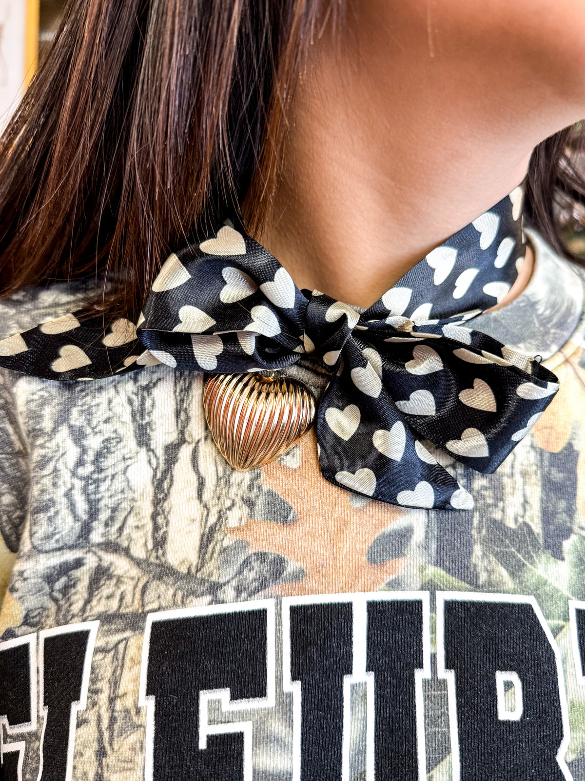 Textured Heart Scarf Bow Necklace