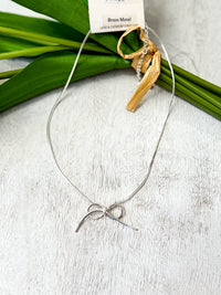 Chelsey Bow Necklace