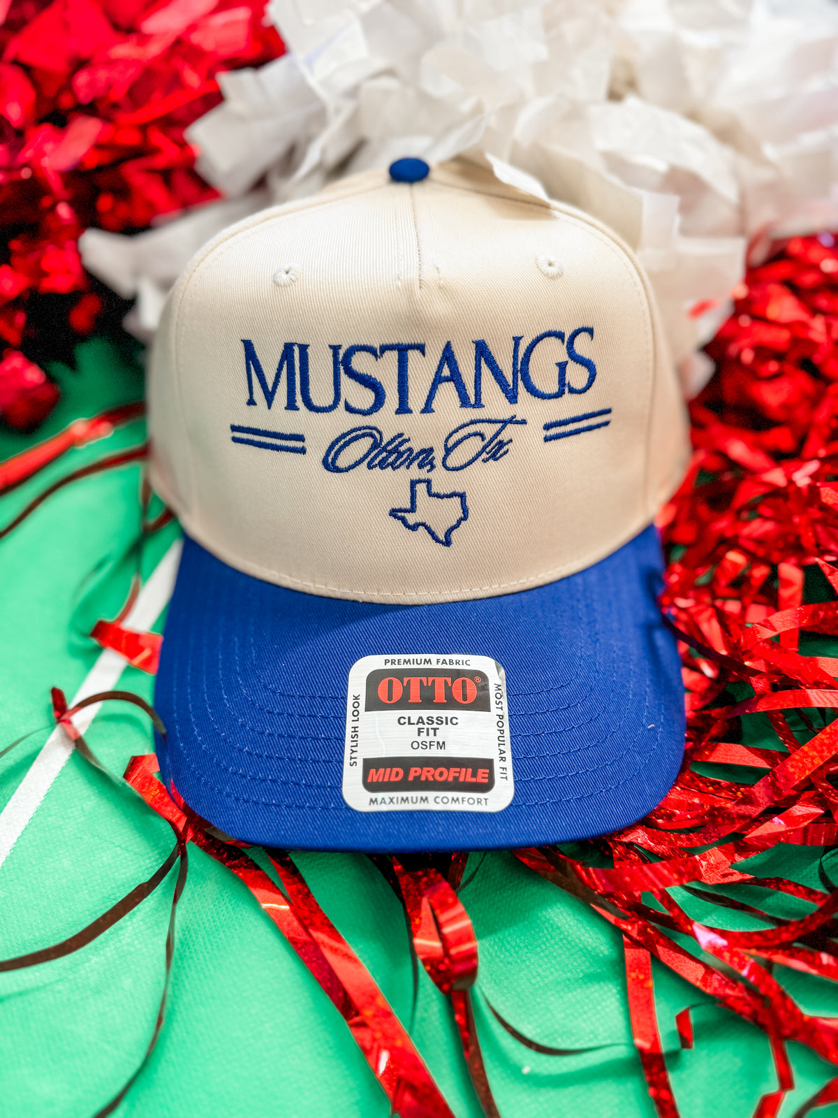 Mustangs Trucker