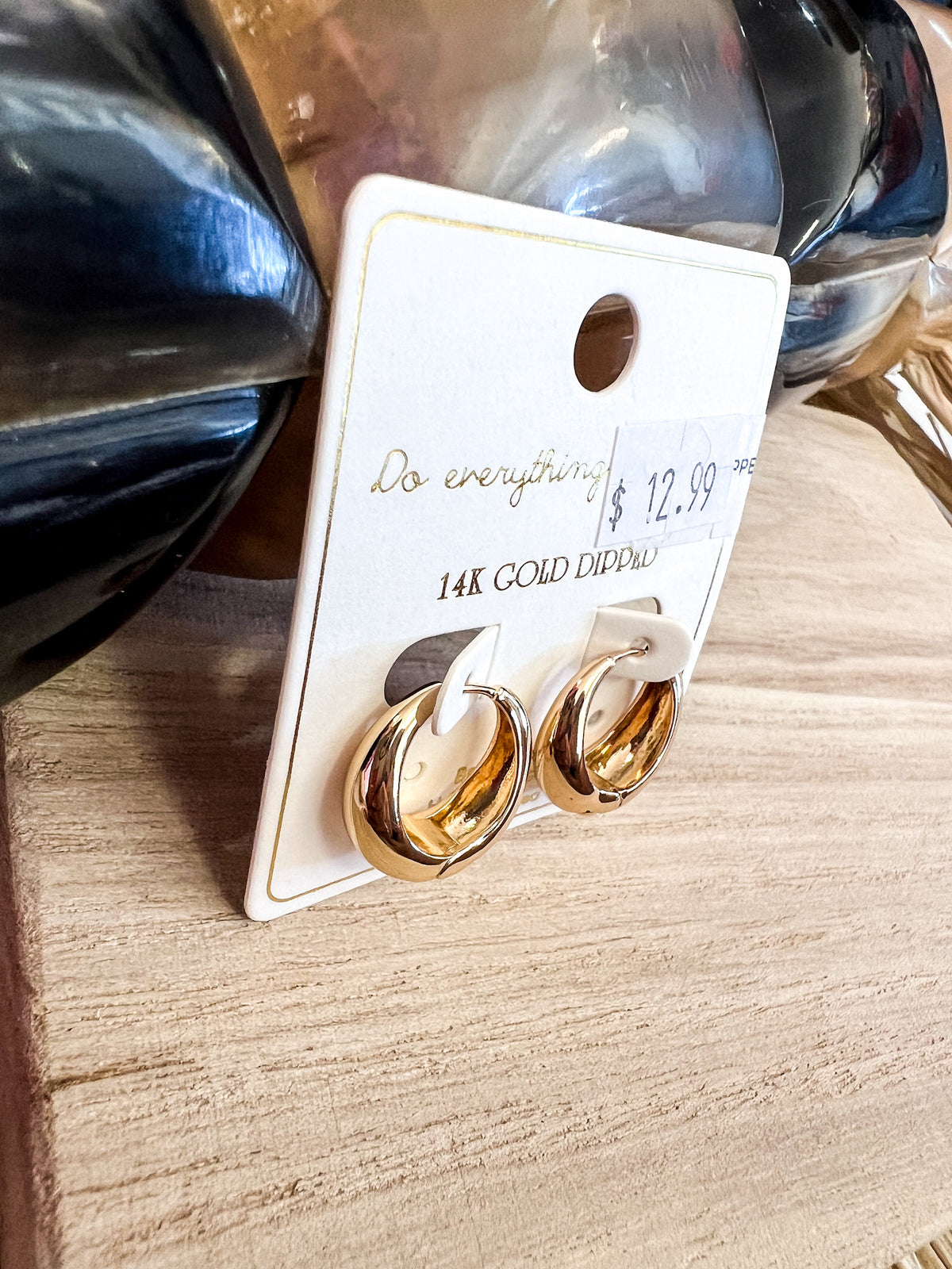 Simple chic mini hoops