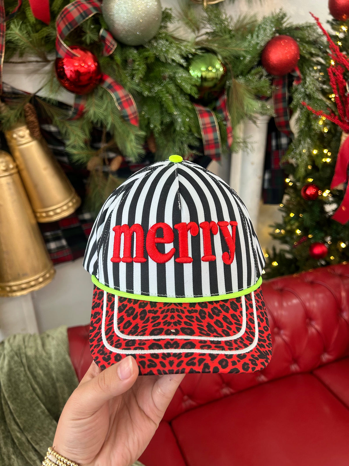 Merry Leopard/Striped Hat
