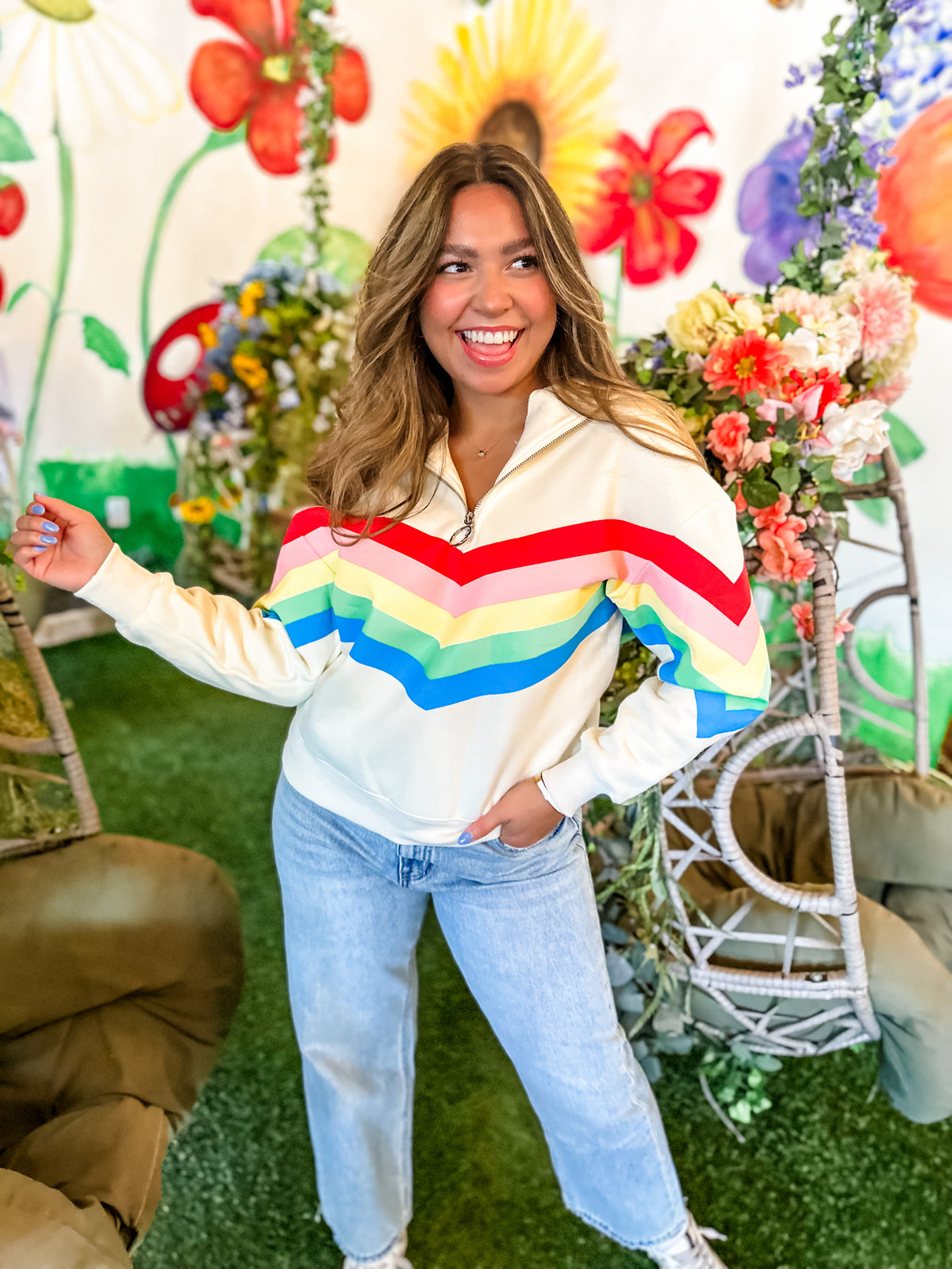 Spread A Little Happy Pullover