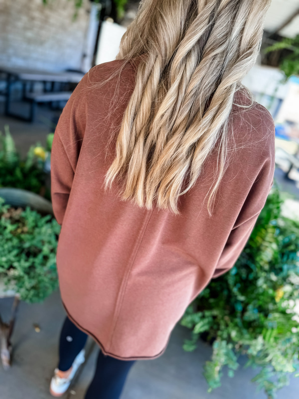 Oversized V-Neck Pullover - Long Sleeve - 5 Colors