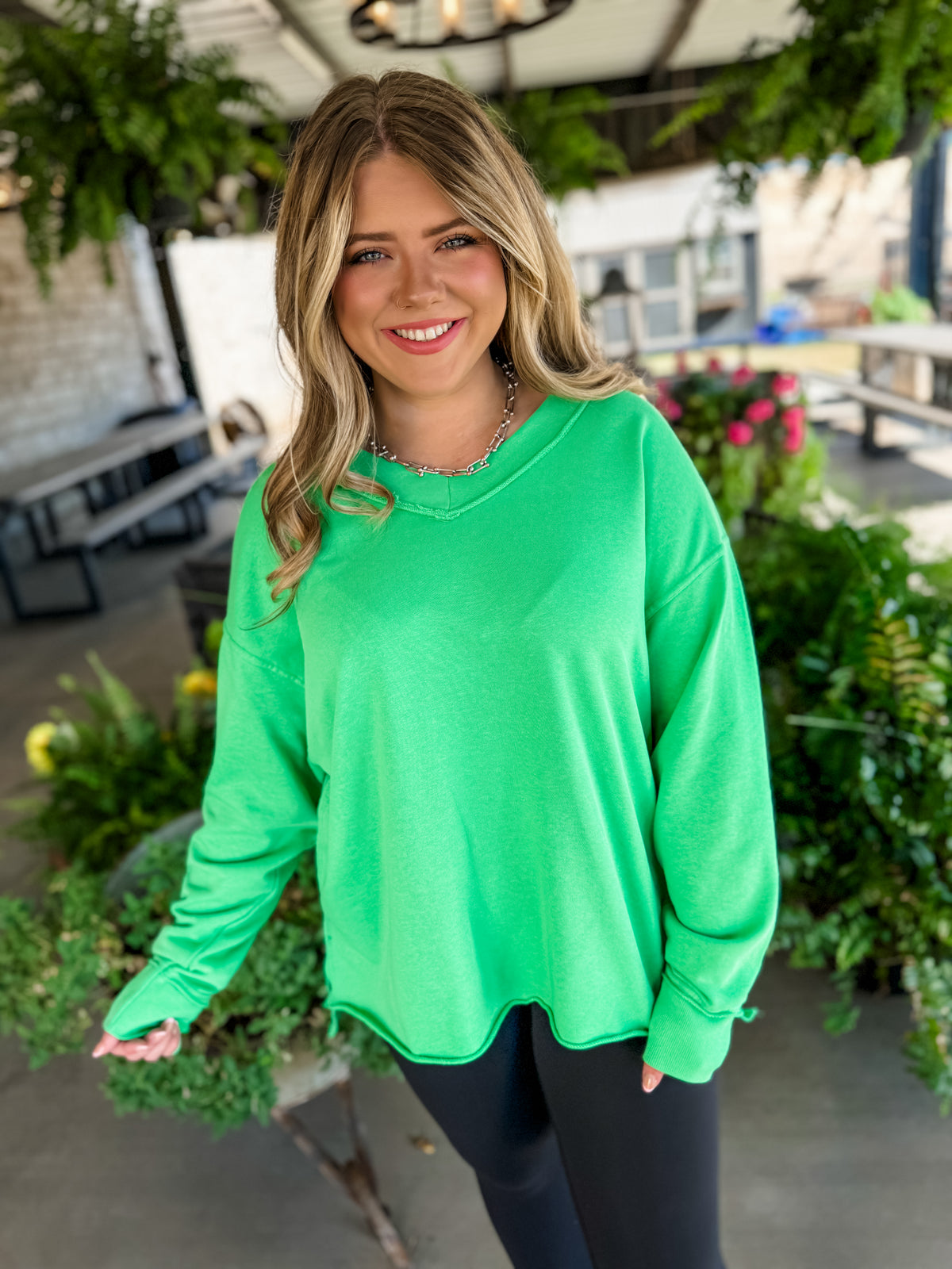 Oversized V-Neck Pullover - Long Sleeve - 5 Colors