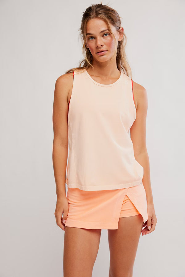 HOT SHOT TWIST TANK