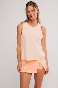 HOT SHOT TWIST TANK