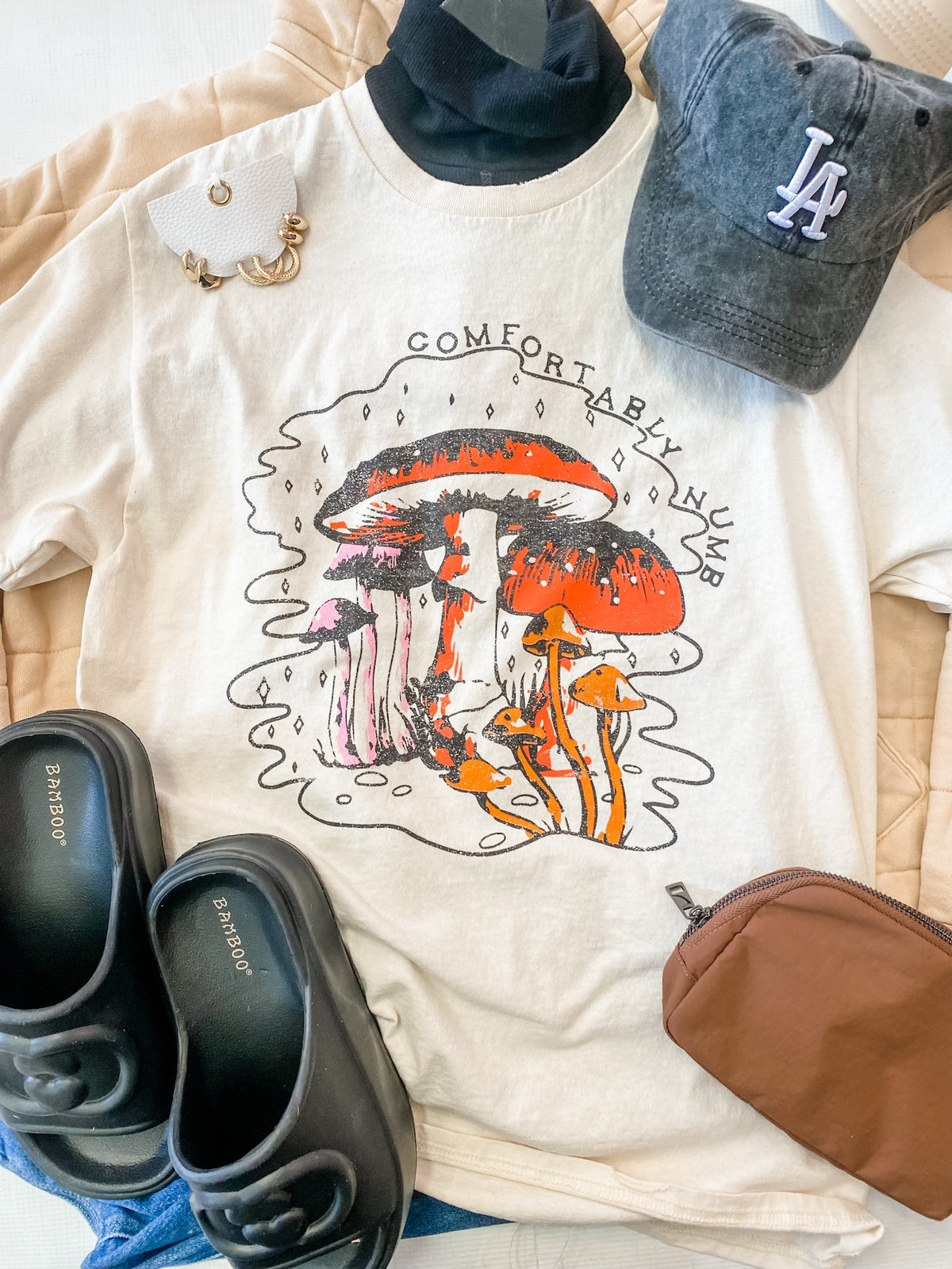 Comfortably Numb tee